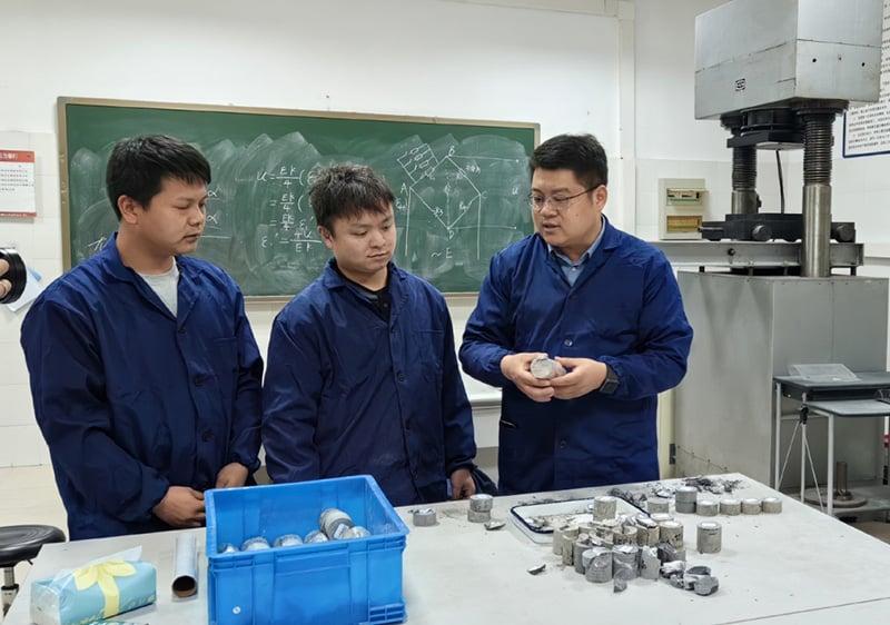 Rapzo engineering team — experienced engineers providing technical support and integrated manufacturing solutions for global customers